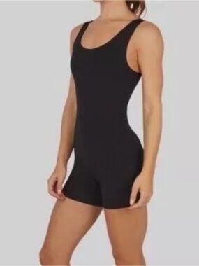 Yogalicious Lux Core Endurance Athletic Romper Jumpsuit Black Size S EUC